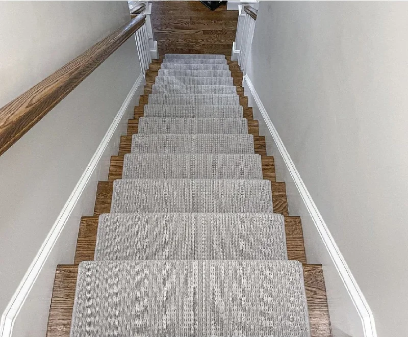 Carpet for restaurant-Aspen Heights Stair Runner / Broadloom