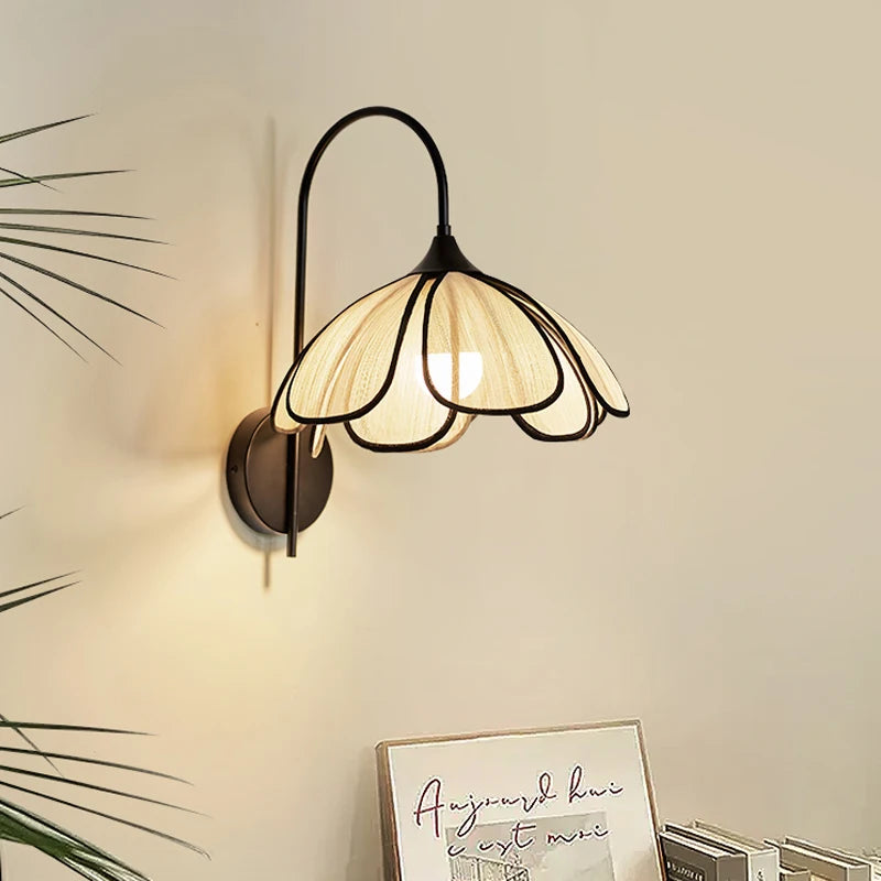 Petal Bloom Wall Lamp