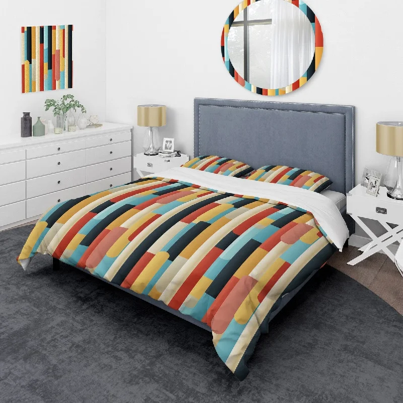 Luxury mattress brand reviews-Designart "Pastel Colors Midcentury Stripes Pattern I" Modern Bedding Set With Shams