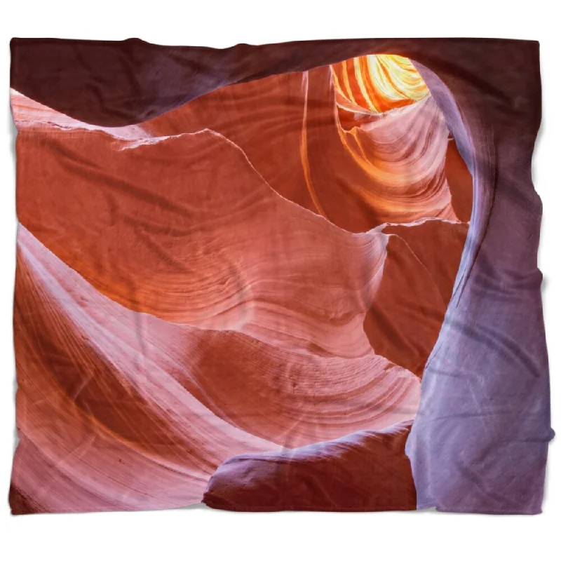 Stylish chunky knit winter throw blanket -Designart 'Sandstone Waves in Canyon' Landscape Photography Throw Blanket